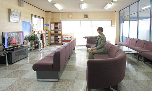 東新潟自動車学校の安心、格安、丁寧な予約は運転免許受付センター